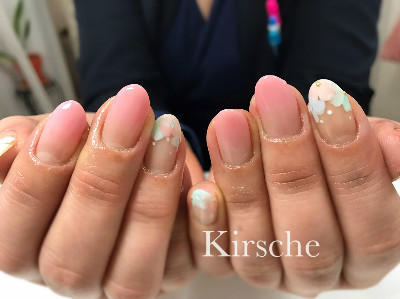 デザインネイル
